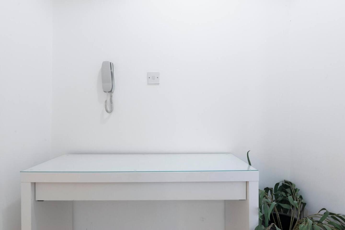 2 Bed Apartment- Finsbury Park Station B 런던 외부 사진