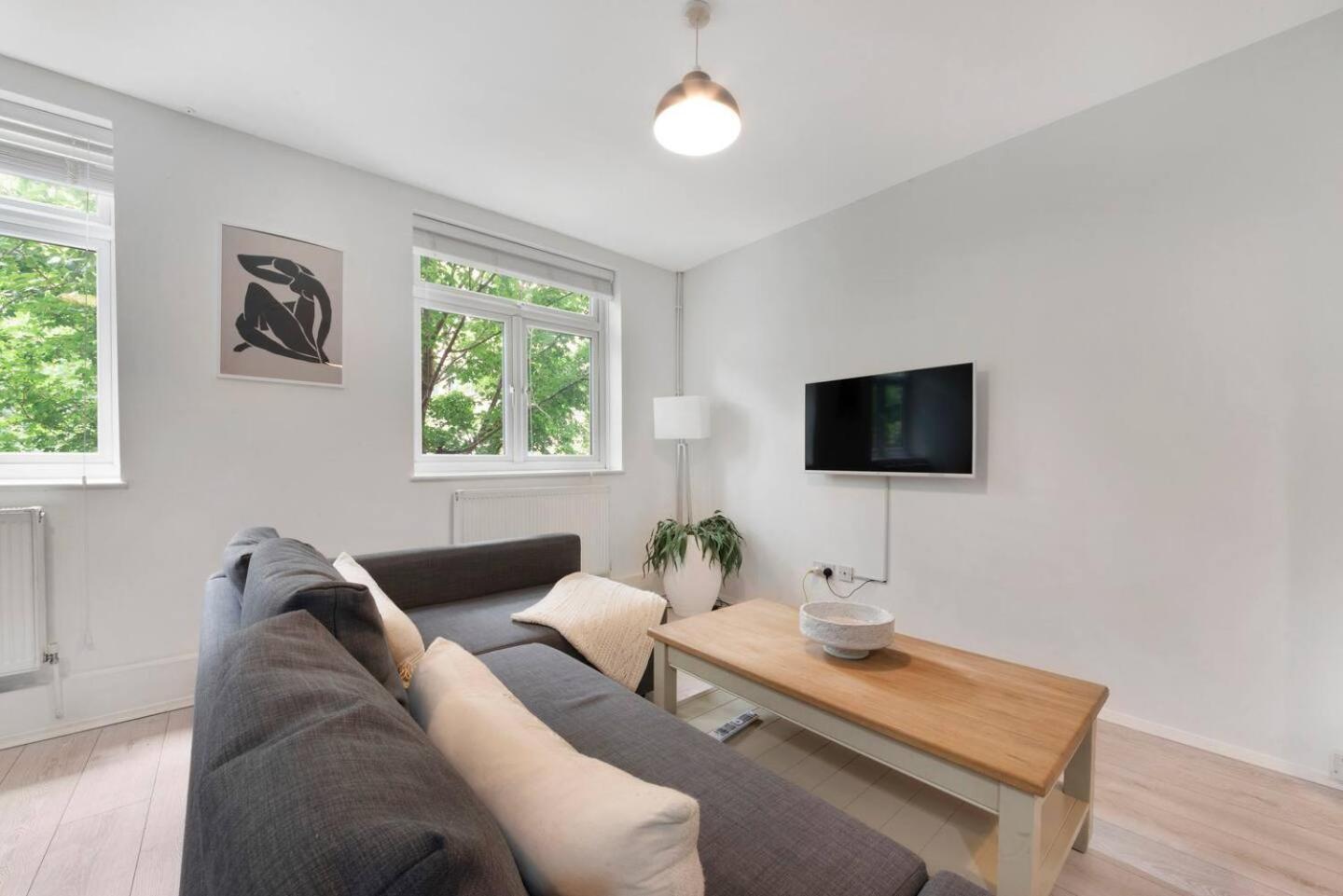 2 Bed Apartment- Finsbury Park Station B 런던 외부 사진