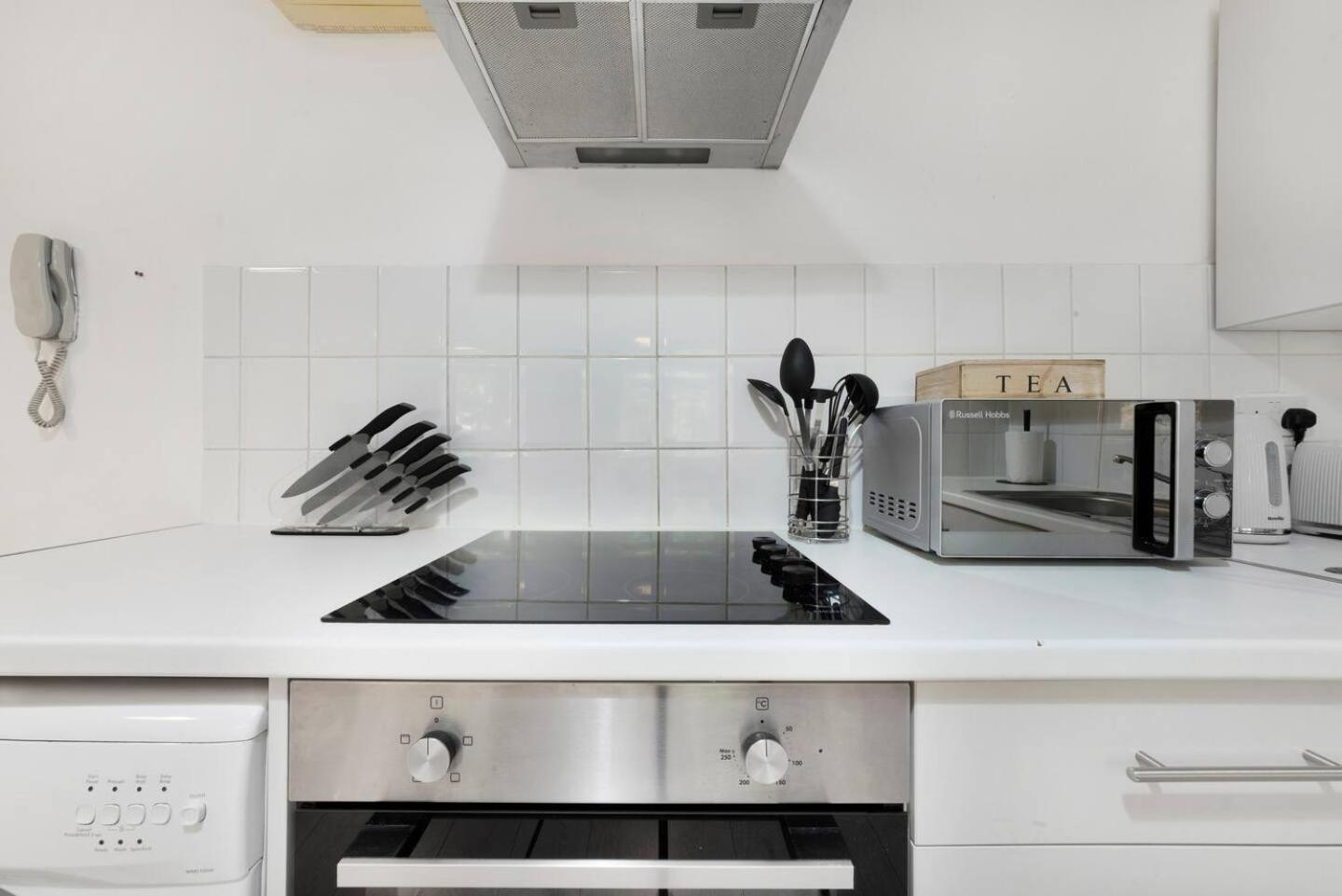 2 Bed Apartment- Finsbury Park Station B 런던 외부 사진